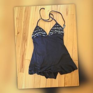 Kenneth Cole Swimsuit -Small